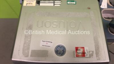 GE Voluson e Portable Ultrasound Scanner with 1 x Transducer/Probe (AB2-7-RS * Mfd Oct 2017 *) and Sony Digital Graphic Printer UP-D897 on Voluson Dock Cart (Powers Up - Hard Drive Removed) * SN B54511 * * Mfd Feb 2011 * - 7