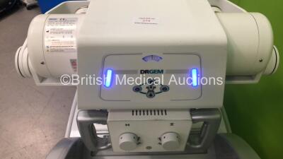 DRGEM Topaz-32D Mobile X-Ray with DRGEM Wireless Digital Flat Panel Detector Model Mano4336W (Powers Up with Key - Key Included - Damage to Machine - See Pictures) *S/N DRK2050084A* **Mfd 05/2020** - 11