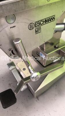 Eschmann MR Manual Hydraulic Operating Table with Accessories and Cushions (Hydraulics Tested Working) *MRAB-9H-1089* - 7