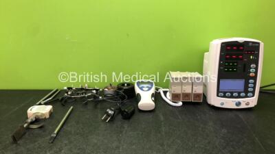 Mixed Lot Including Various Ophthalmic Accessories, 3 x Hewlett Packard TEMP Modules, 1 x Welch Allyn Suretemp Plus Thermometer (Untested Due to Possible Flat Batteries) 1 x Mindray VS-800 Patient Monitor (Powers Up)