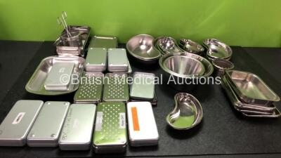 Job Lot of Surgical Dishes / Trays