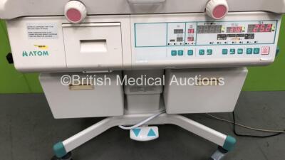 Atom V-2100g Baby Incubator with Mattress (Powers Up) - 2