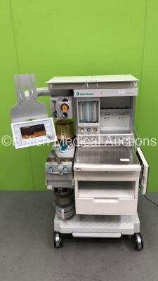 Datex-Ohmeda Aestiva/5 Anaesthesia Machine with Datex-Ohmeda SmartVent Software Version 3.5, Bellows, Absorber and Hoses (Powers Up) *S/N AMRE01567*