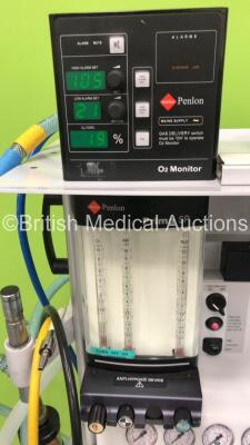 InterMed Penlon Prima SP Anaesthesia Machine with Nuffield Series 200 Ventilator, O2 Monitor and Hoses (Powers Up) *SP0203 71* - 2