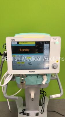 Aeonmed VG70 Ventilator Software Version 2.00, Running Hours 1027h 38m with 1 x Hose on Stand *Mfd 06-2020* (Powers Up) - 3