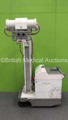 GE AMX 4 Plus IEC Mobile X-Ray Model 2275938 (Powers Up with Key - Key Included) *S/N 986587WK4* **Mfd 03/2004**