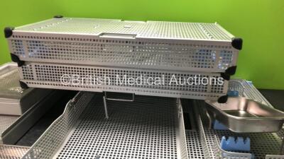 Job Lot of Trays - 3