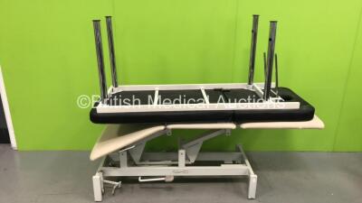 1 x Physiomed Hydraulic Patient Couch (Tested Working) and 1 x Standing Patient Couch (Unknown Manufacturer) * S/N 303287 / N/A *