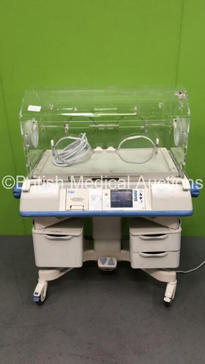 Air-Shields Isolette C2000 Infant Incubator Version 2.06 with Mattress (Powers Up)