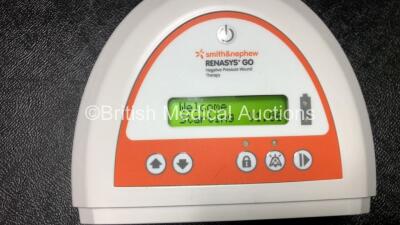 2 x Smith & Nephew Renasys Go Negative Pressure Wound Therapy Units with 1 x Power Supply and 2 x Cases (Both Power Up) - 4