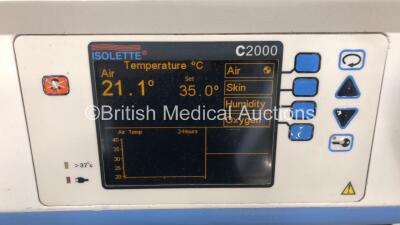 Hill-Rom Air Shields Isolette C2000 Infant Incubator Software Version 2.06 (Powers Up) *S/N UJ09840* - 2