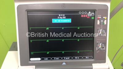 GE MAC 5500 HD ECG Machine on Stand with 10 Lead ECG Leads (Powers Up) *S/N SKJ16048693PA* - 3