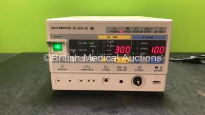 Olympus UES-30 Electrosurgical Generator (Powers Up) *SN 1111050*