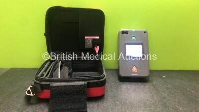 Philips Heartstart FR3 Defibrillator with 1 x Battery in Carry Case (Powers Up) *SN C15A-01587*