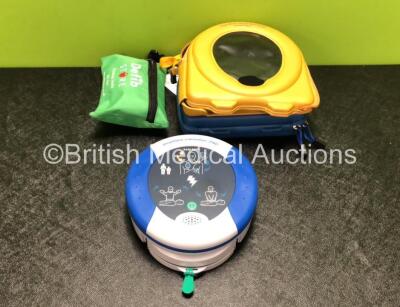 HeartSine Samaritan PAD 360P Automated External Defibrillator with Pad-Pak-03 Battery and Accessories Bag in Carry Case (Powers Up) *SN 19E90016113*