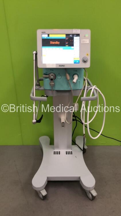 Aeonmed VG70 Ventilator Software Version 2.00, Running Hours 666h 42m with 1 x Hose on Stand *Mfd 05-2020* (Powers Up)