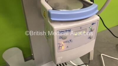 Aeonmed VG70 Ventilator 1 x Fisher&Paykel MR850AEK Humidifier and 1 x Hose on Stand with Accessories *Mfd 06-2020* (Powers Up - Touch Screen Inop) - 4