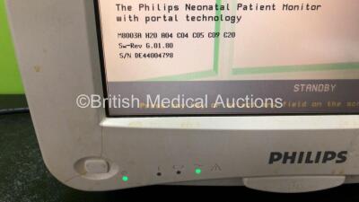 Philips IntelliVue MP40 Patient Monitor (Powers Up with Cracks in Casing - See Photos) *SN DE44004798* - 3