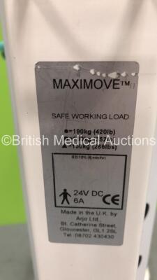 Arjohuntleigh Maxi Move Patient Hoist with Battery and Controller (Untested Due to Possible Flat Battery) - 3