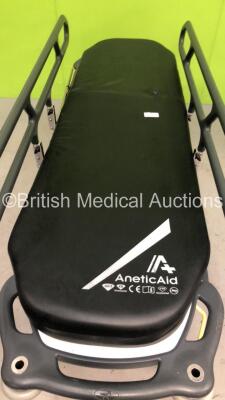 Anetic Aid QA3 Hydraulic Surgery Trolley with Cushions (Hydraulics Tested Working) *SN - 3