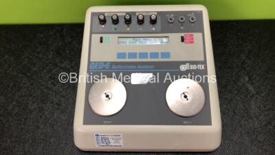 Bio Tek QED 6 Defibrillator Analyzer Software Version 2.11 (Powers Up) *SN 137507* - 3