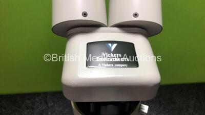 Vickers Instruments Benchtop Microscope (Powers Up with Good Bulb, Damaged Glass - See Photos) - 8