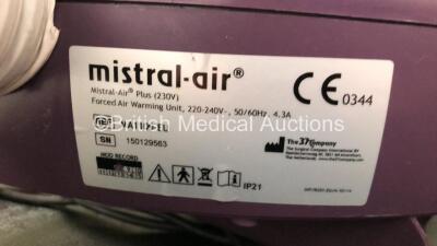 3 x Mistral-Air Plus Warming Units with Hoses (All Power Up) *SN 150129563 / 170251081 / 170251095* - 5