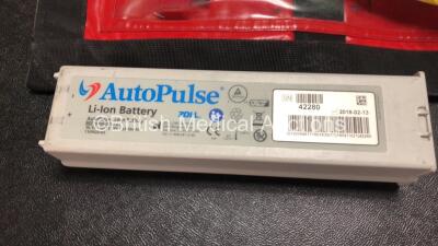 Zoll Autopulse Resuscitation System Model 100 *Mfd 2015* with 1 x Life Band Strap, 1 x Zoll Autopulse Battery (Untested Due to Flat Battery) *41387* - 4