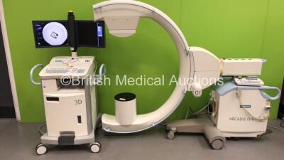 Siemens Arcadis Orbic 3D Mobile C-Arm Model No 10143407 *S/N 22173* **Mfd 2009** with Dual Flat Screen Image Intensifier, Exposure Hand Switch, Key and Footswitch (Powers Up and Exposure Taken)