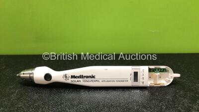 Medtronic Solan Tono-Pen XL Applanation Tonometer (Untested Due to No Battery, Damage to Battery Connection and Missing Battery Cover - See Photos)