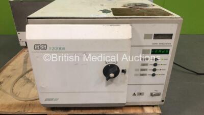 Eschmann SES 2000 Autoclave (Powers Up)