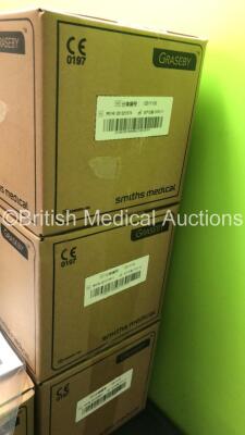 10 x Smiths Medical Graseby 2100 Syringe Pumps *Mfd - 2020* (All Power Up) **Stock Photo Used** - 8