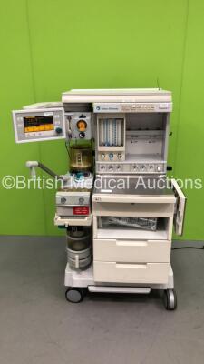 Datex-Ohmeda Aestiva/5 Anaesthesia Machine with Datex-Ohmeda Aestiva 7900 SmartVent Software Version 4.8, Bellows, Absorber and Hoses (Powers Up) *S/N AMRK02993*