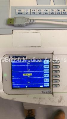 Mortara ELI 250c ECG Machine on Stand (Powers Up) *S/N 113190163913* - 3