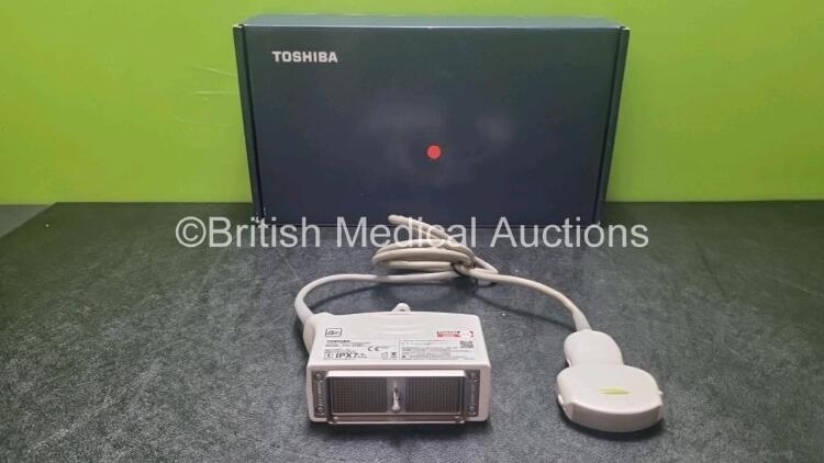 Toshiba PVT-375BT Convex Array Transducer / Probe in Box (Untested, Small Mark on Probe, See-Photo)