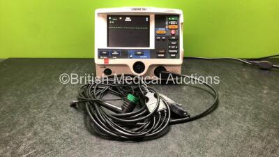 Physio Control Lifepak 20e Defibrillator / Monitor Including Pacer ECG and Printer Options *Mfd 2015* with 1 x Paddle Lead and 1 x ECG Lead (Powers Up)