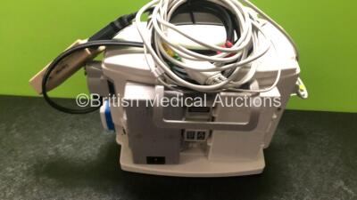 Philips HeartStart MRx Defibrillator / Monitor with Pacer, ECG and Printer Options, 1 x ECG Lead, 1 x Paddle Lead with Test Load, 1 x M3538A Battery and 1 x M3539A Module (Both Power Up) - 4