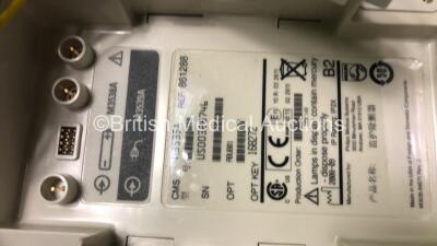 Philips HeartStart MRx Defibrillator / Monitor with Pacer, ECG and Printer Options, 1 x ECG Lead, 1 x Paddle Lead with Test Load, 1 x M3538A Battery and 1 x M3539A Module (Both Power Up) - 5