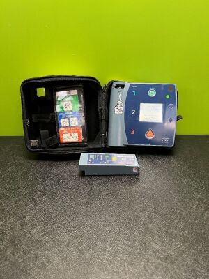 Philips Heartstart FR2+ Defibrillator with 2 x Batteries (Install By Dates - 02/2018 and 07/2018) in Case (Powers Up)