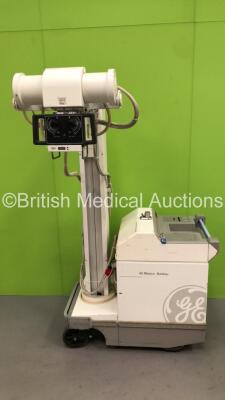 GE AMX 4 Plus IEC Mobile X-Ray Model 2275938 (Powers Up with Key - Key Included) *S/N 965563WK0* **Mfd 08/2001**