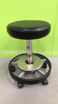 Mercian Theatre Stool