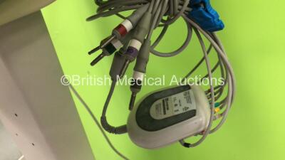 Philips PageWriter Trim I ECG Machine on Stand with 10 Lead ECG Leads (Powers Up) - 3