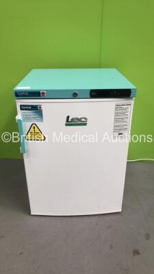 Lec Control True Temperature Medical Fridge (Powers Up)