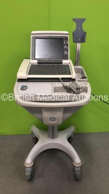 GE MAC 5500 ECG Machine on Stand (Draws Power Blank Display-See Photo) *SN SCD08051391PA