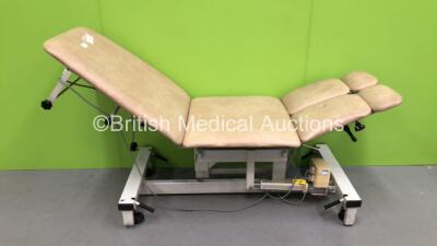 Plinth Co 3 Way Electric Patient Couch with Controller (Powers Up)