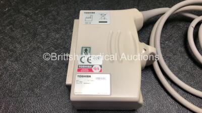 Toshiba PLT-704AT Ultrasound Transducer / Probe *Mfd - 06/2005* in Case (Untested) - 4