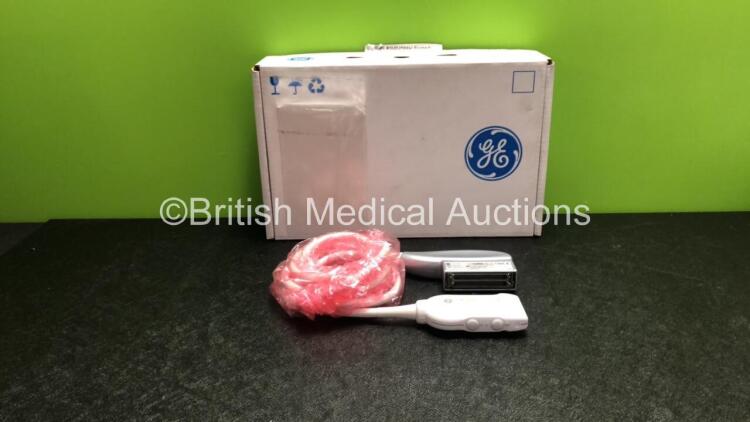 GE L12n-RS Ultrasound Transducer / Probe *Mfd - 05/2019* in Case (Untested, In Excellent Cosmetic Condition)