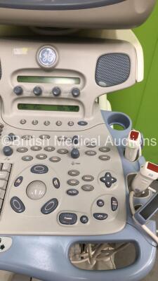 GE Vivid 7 Pro Ultrasound Scanner *S/N 4772V7* **Mfd 01/2005** Application Software Version 4.2.0 System Software Version 2.0.6 with 3 x Transducers / Probes (C4-8-D ref 5336340 *Mfd 01/2014* - Not Compatible / 5S Ref 2347469 *Mfd 08/2009* and 3S Ref 2323 - 7