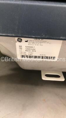 GE Logiq E9 Flat Screen Ultrasound Scanner Ref 5205000-7 *S/N 126051US2* **Mfd 03/2014** Software Version R4 Software Revision 3.0 (Powers Up - Small Scuffs - Missing Dial - Keyboard will Not Lock in Parked Position) ***IR692*** - 16