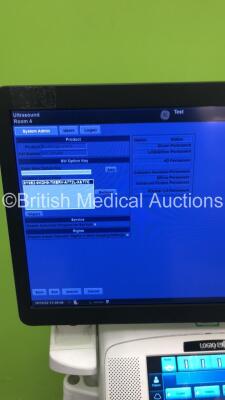 GE Logiq E9 XDclear 2.0 Flat Screen Ultrasound Scanner Ref 5205000-9 *S/N 201793US6* **Mfd 2016** Software Version R6 Software Revision 1.11 (Powers Up - Small Scuffs to Machine - See Pictures) ***IR695*** - 13